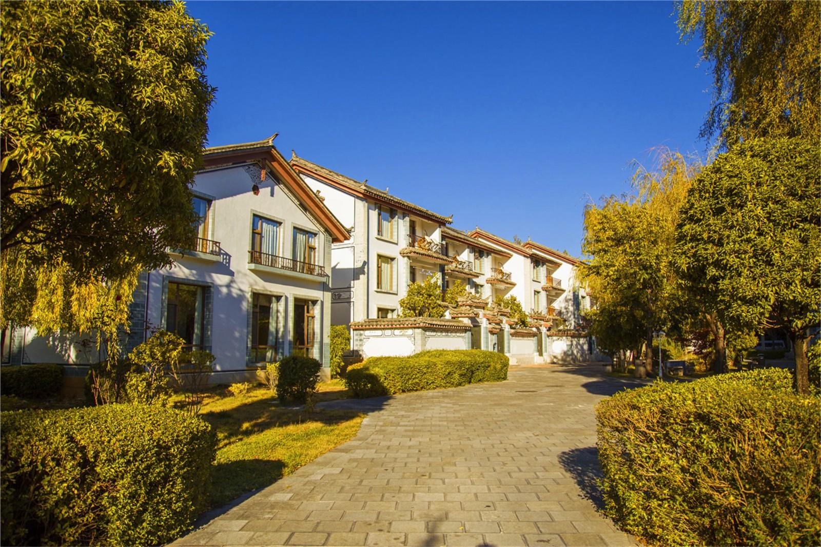 尊享独栋4房别墅望雪山近束河近古城