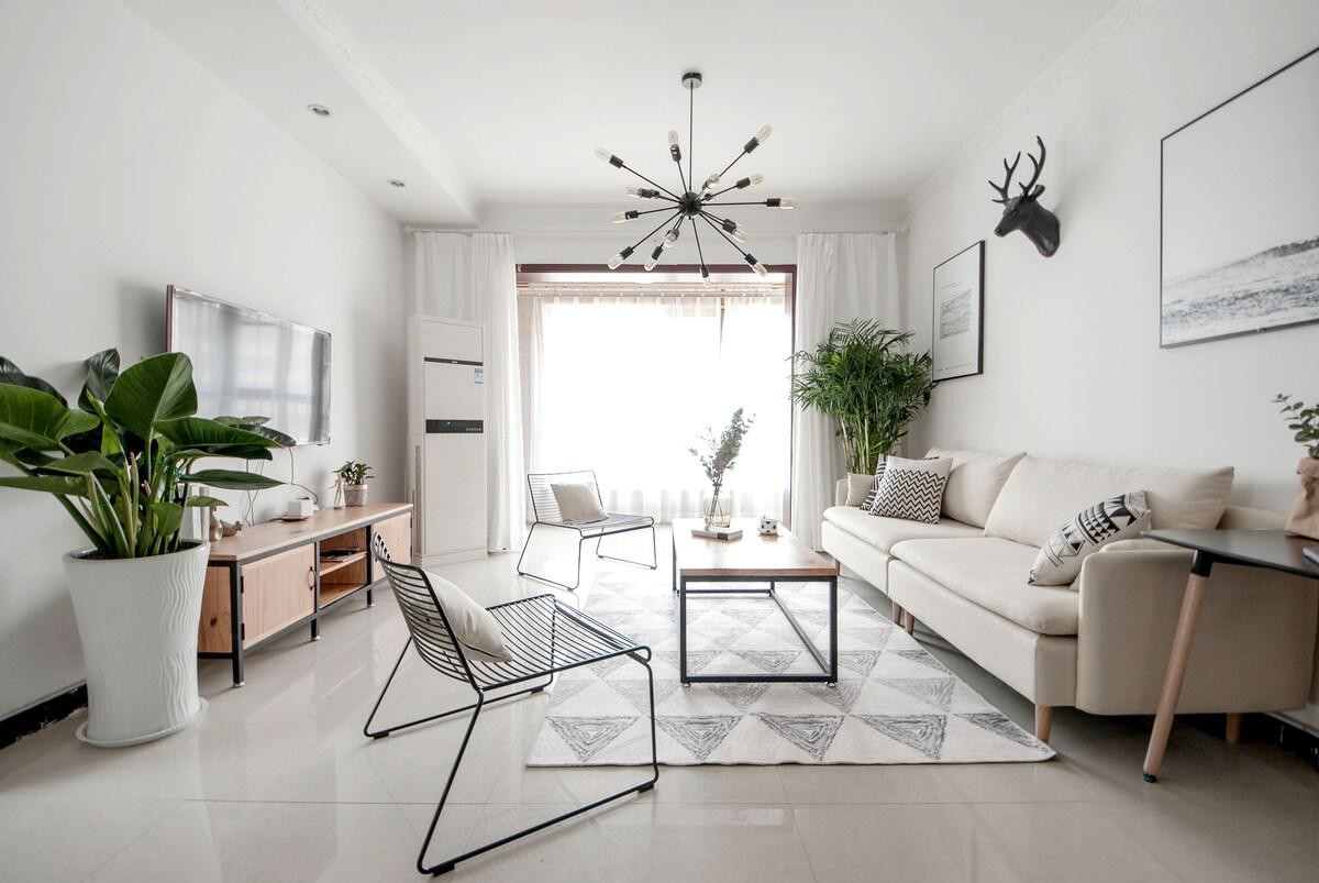 (可月付)【翩翩】两室/地铁2号线直达钟鼓楼回民街城墙