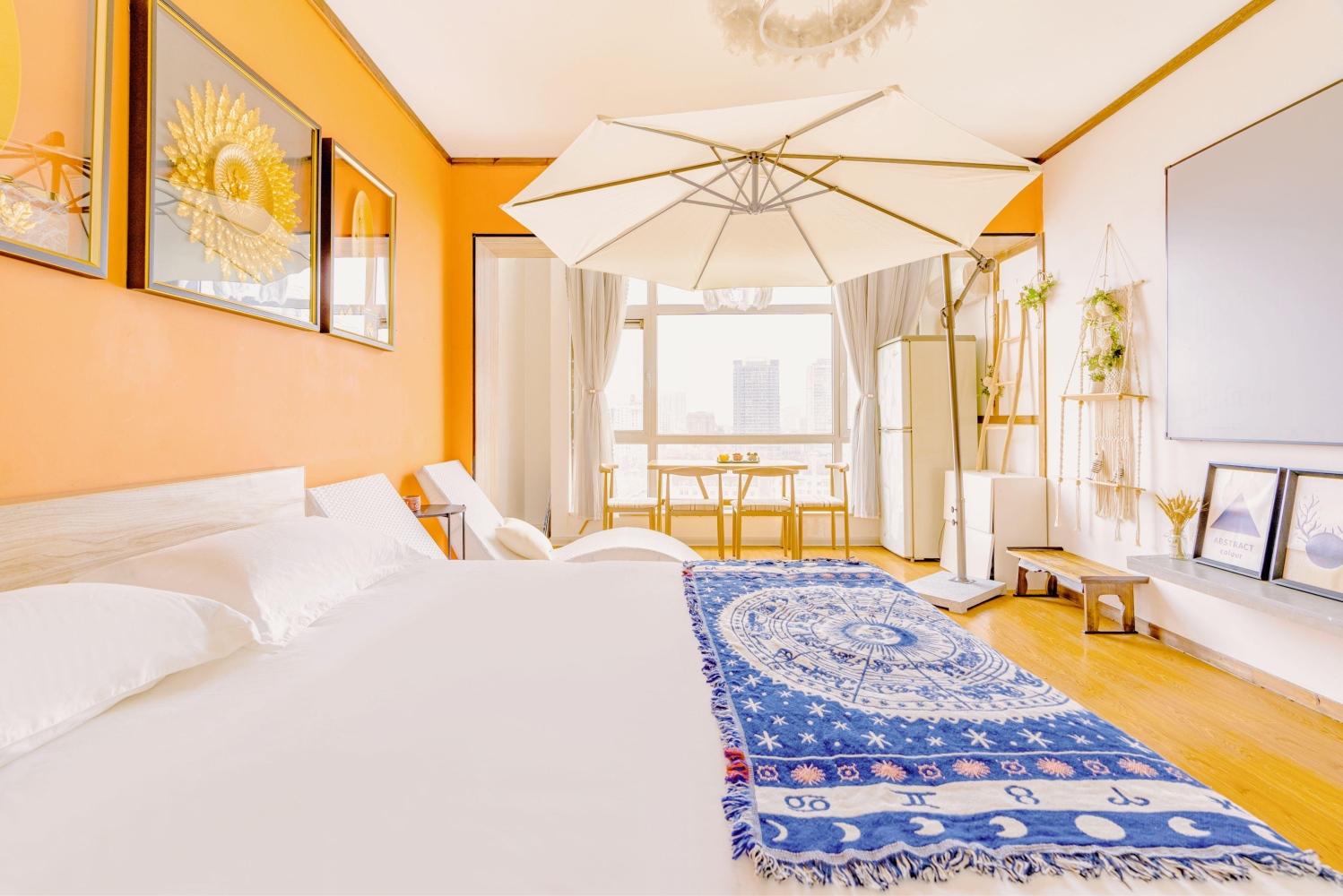 【朝阳】中央大街 猫鱼民宿 百寸幕布 宅寂风 极米投影 一处慵懒之窝 5星床品 极速Wi-Fi 地热