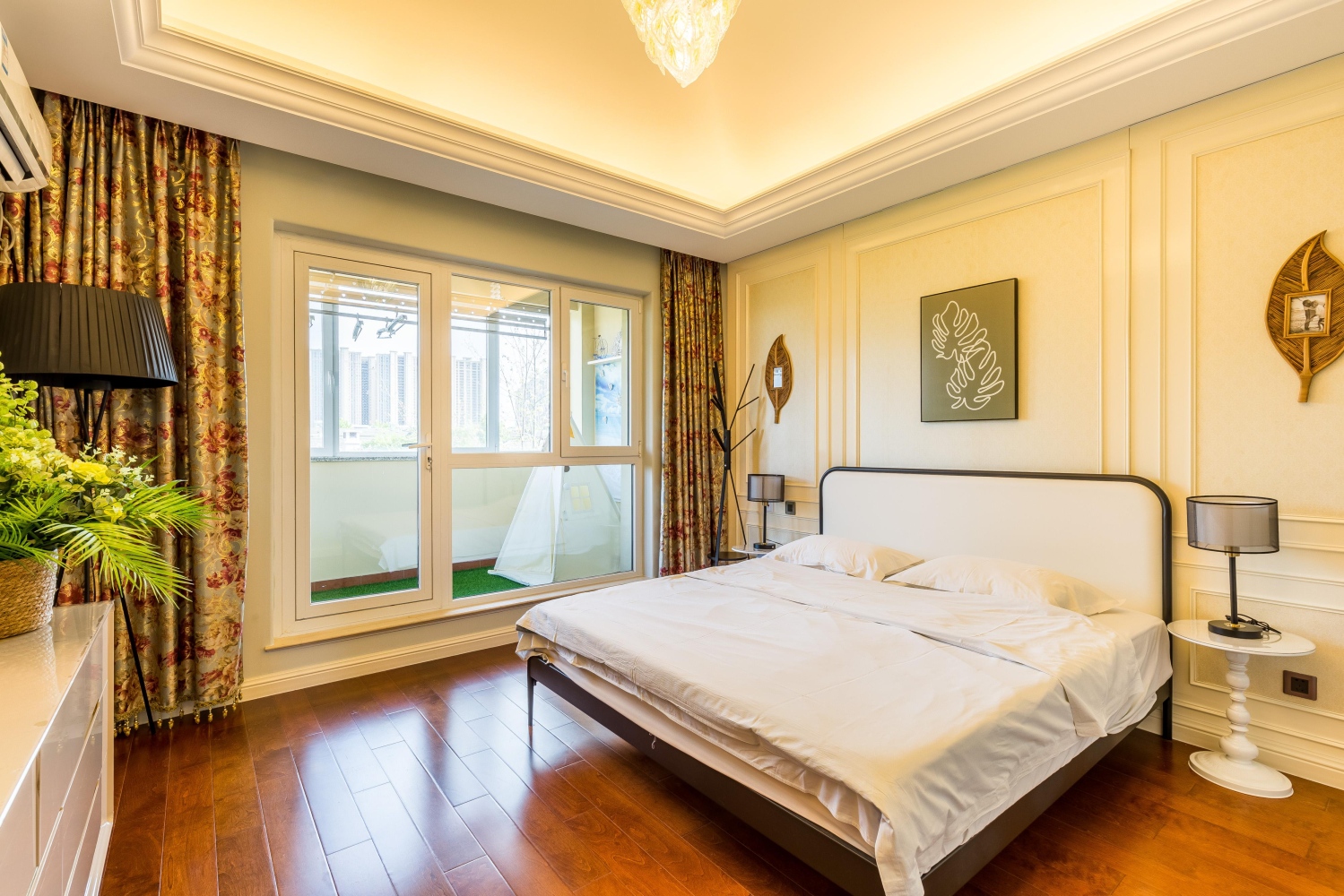 【海上·云舍】养马岛近海美墅/住在花园里/5分钟到海滩/可住6-8人