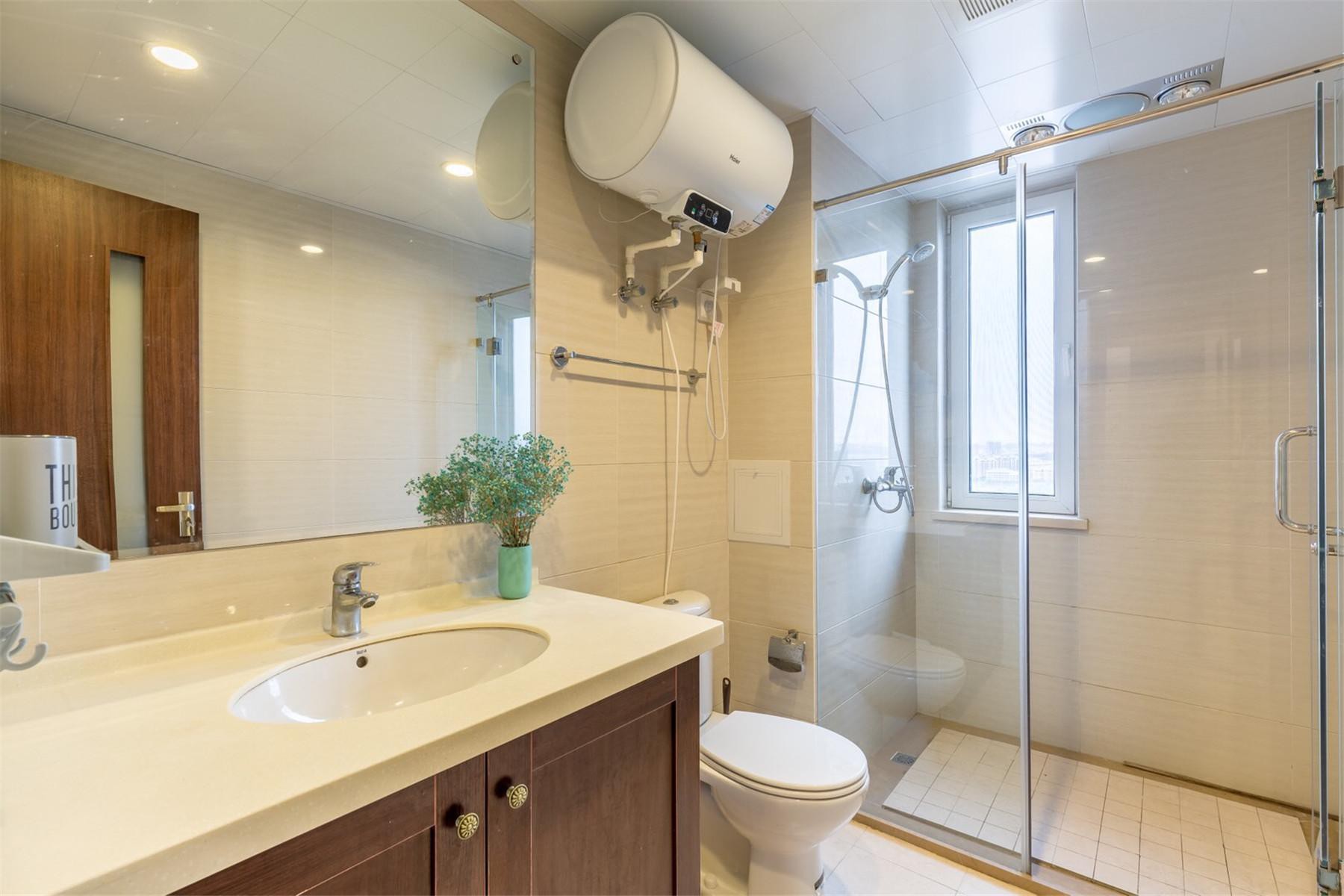 龙湖葡醍海湾商业街