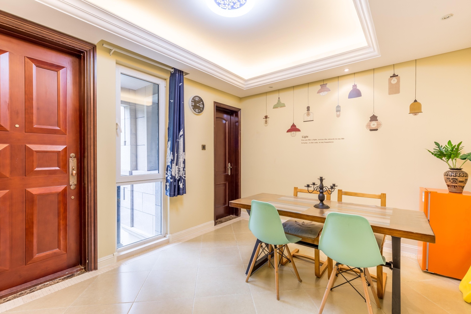 烟台养马岛龙湖葡醍海湾中叠别墅