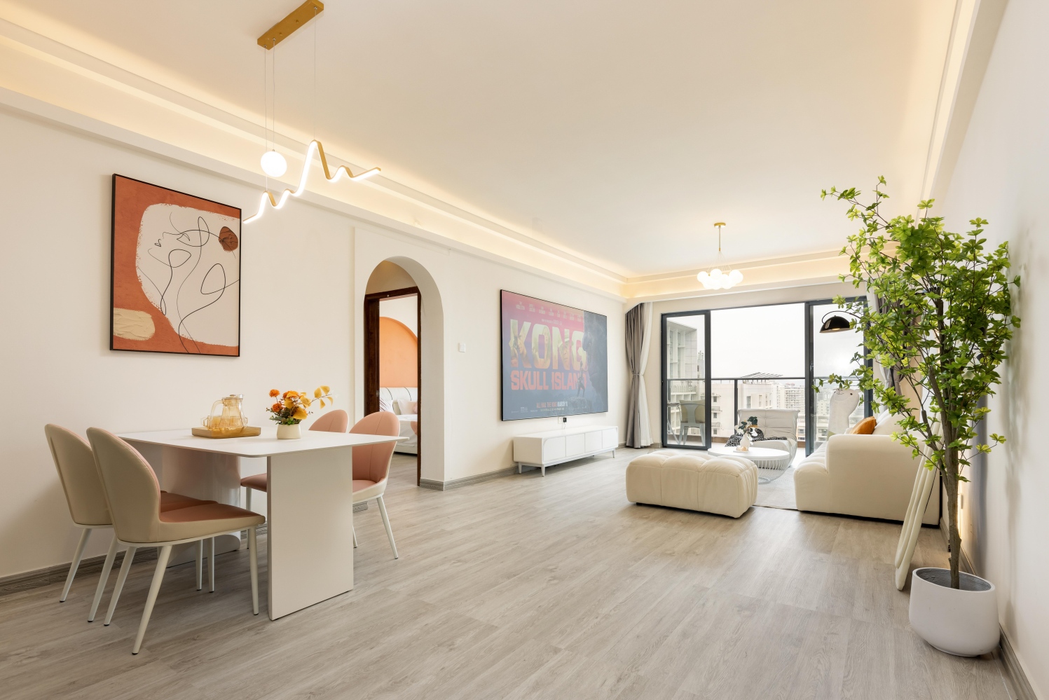 三亚湾蓝色海岸巨幕投影两室两厅