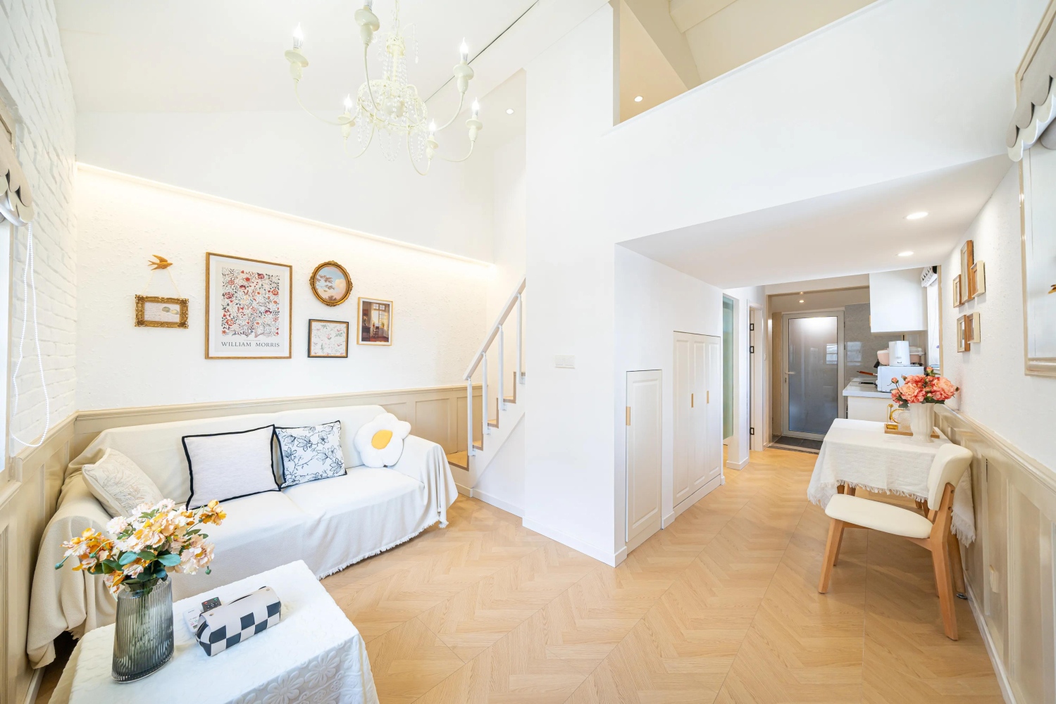 ［醒家民宿274b］近地铁瑞金医院田子坊日月光中心温馨3床套房中心地段行李寄放