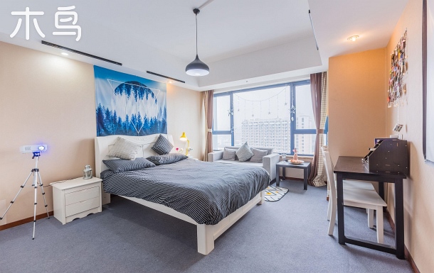 下沙文泽路地铁口北欧风星光投影家庭影院美寓