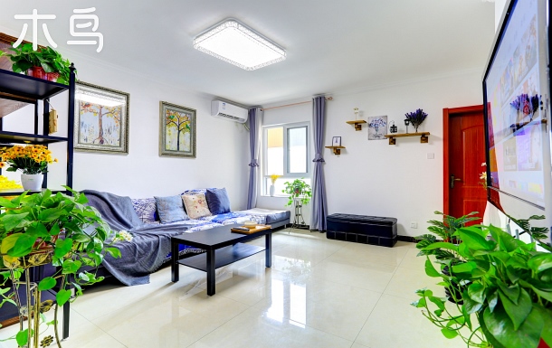 西安纬一街地铁【说时依旧】精品民宿二居室