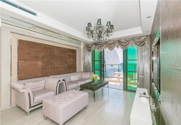 三亚湾海月广场椰梦长廊新浪公馆无死角 180°海景3房2（送游艇潜水）