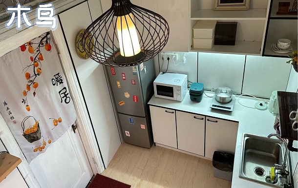 地铁2/11号线 愚园路江苏路 Nest风格一居室