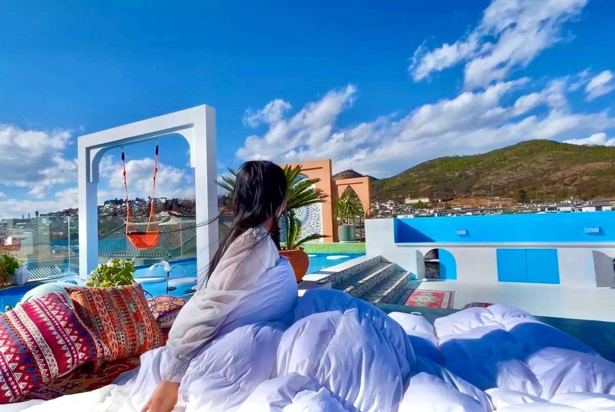 🏅️连住接机或接站🌸水晶玻璃套房🌸空调浴缸洗衣机巨幕投影🌸停车方便