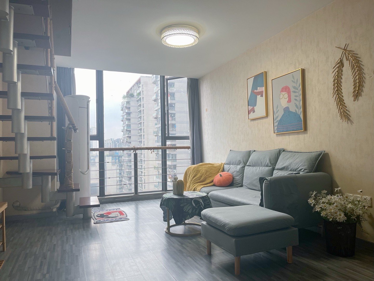 不接单月租月租月租loft复式闺蜜亲子双床可住4人｜观音桥网红天桥小吃街九街北仓