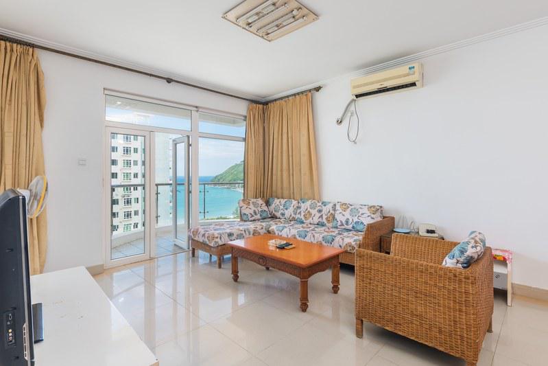 大东海海韵路海景套间三房一厅