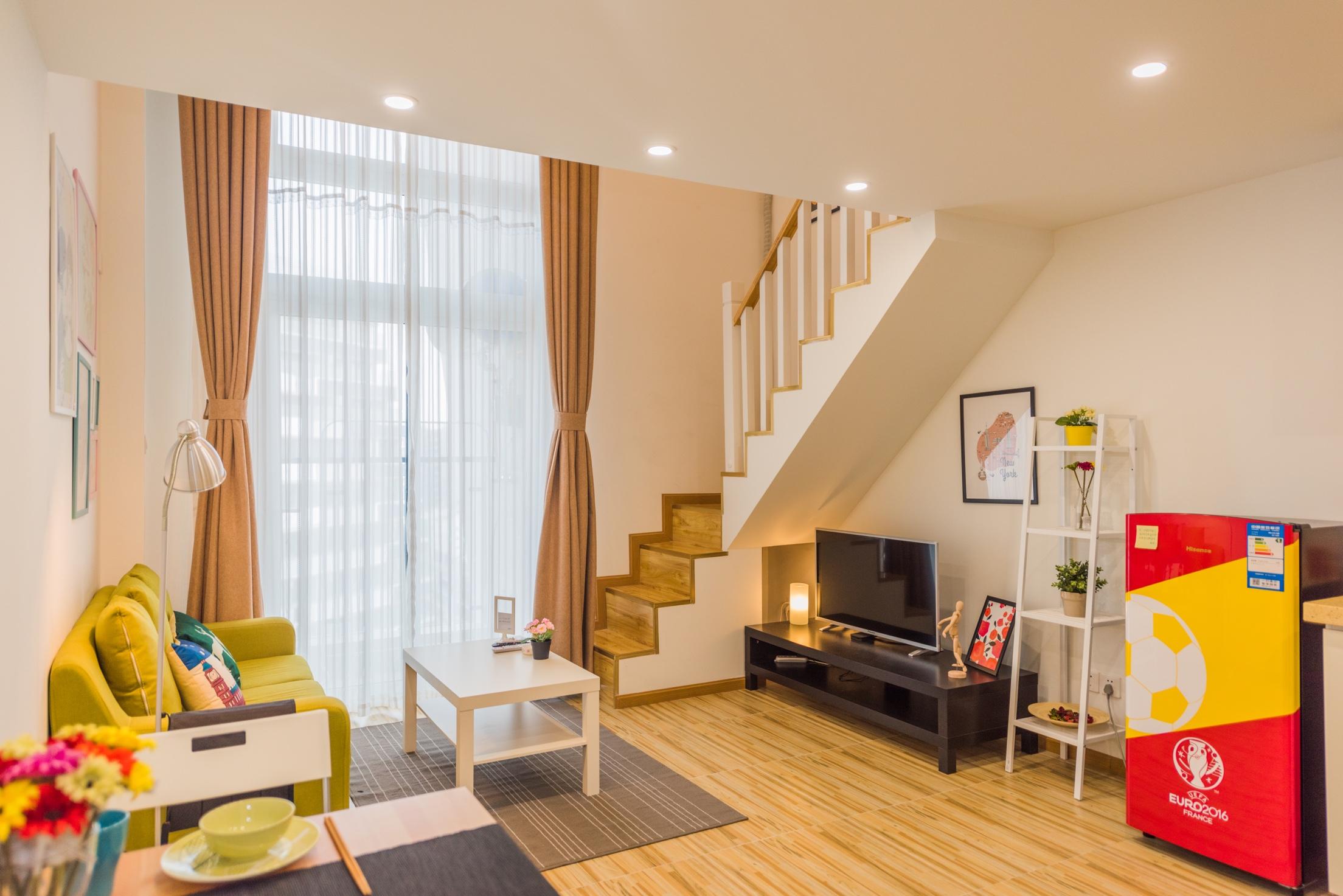 锦里春熙路半小时精致跃层loft公寓