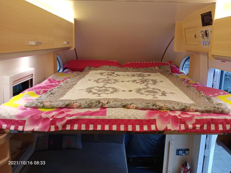 湖滨西湖十米岸边 可移动房车