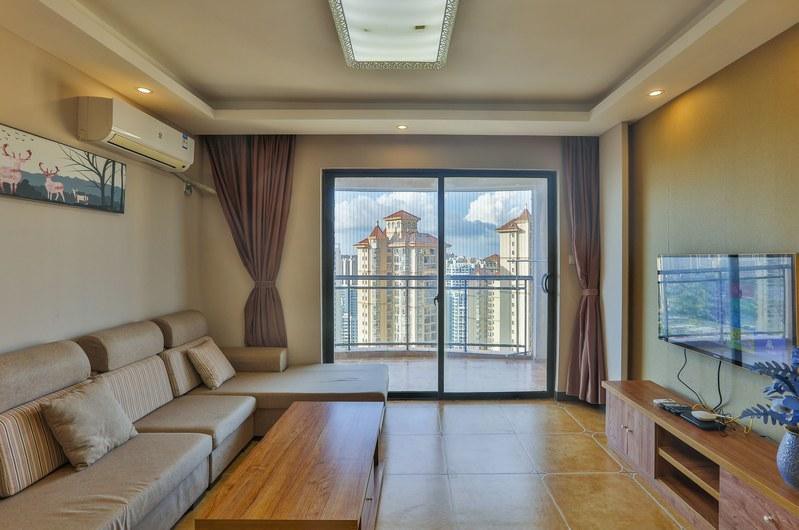 【铂尔曼居@高层海景两房】近银滩，码头旁边500米，近侨港，精装海景两房