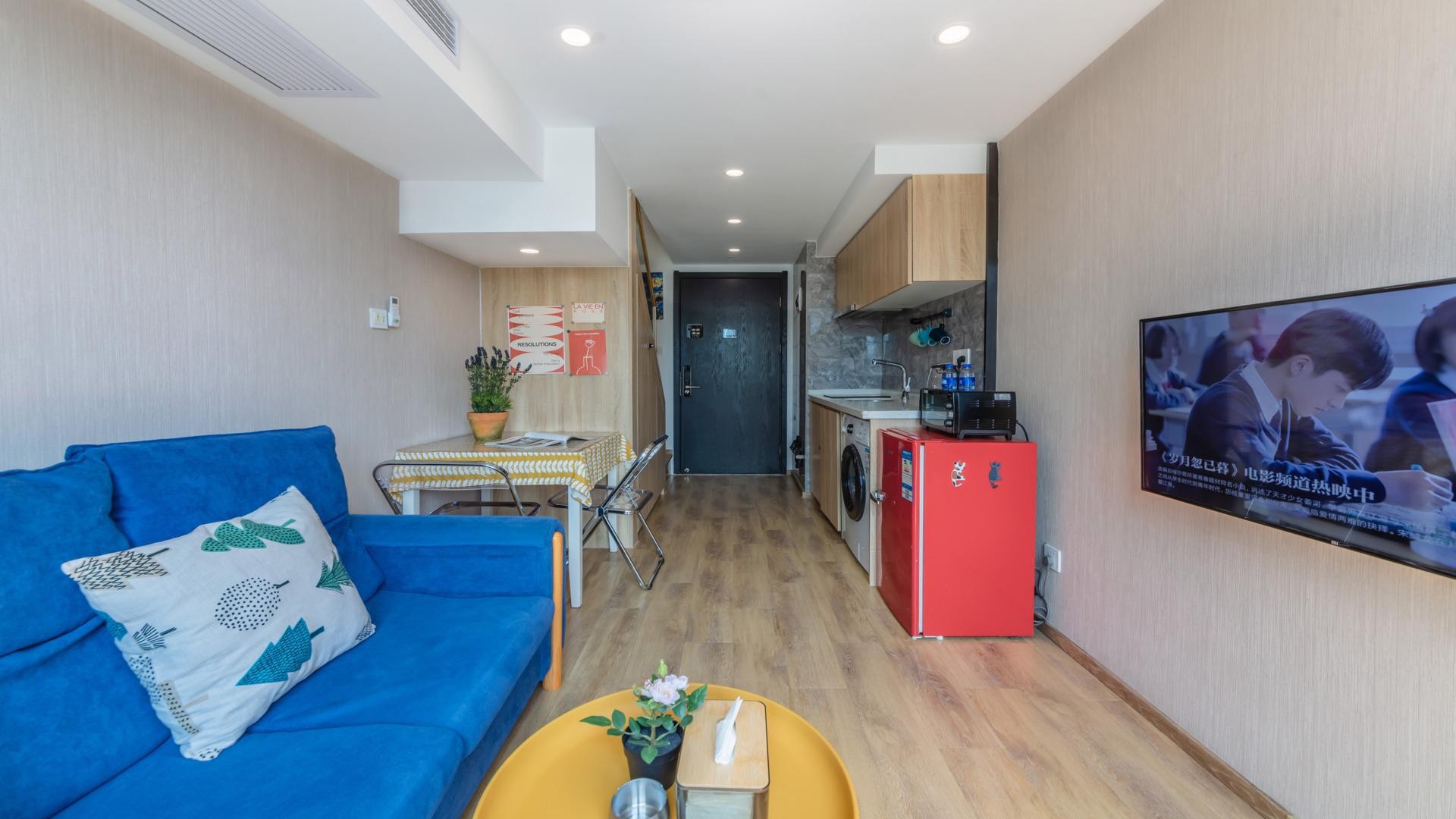 复式迷你大床房【可乐小窝公寓】宋城/之江非遗馆/省博/美院音乐学院/钱塘江浙医