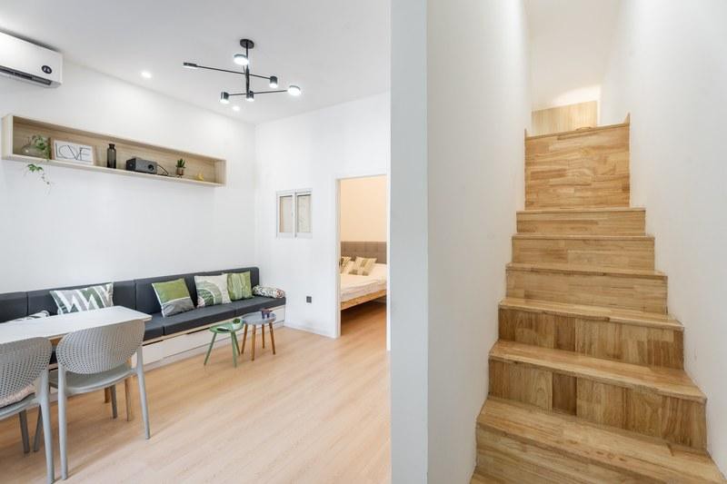 醒家民宿1884南京路家庭套房私人影院