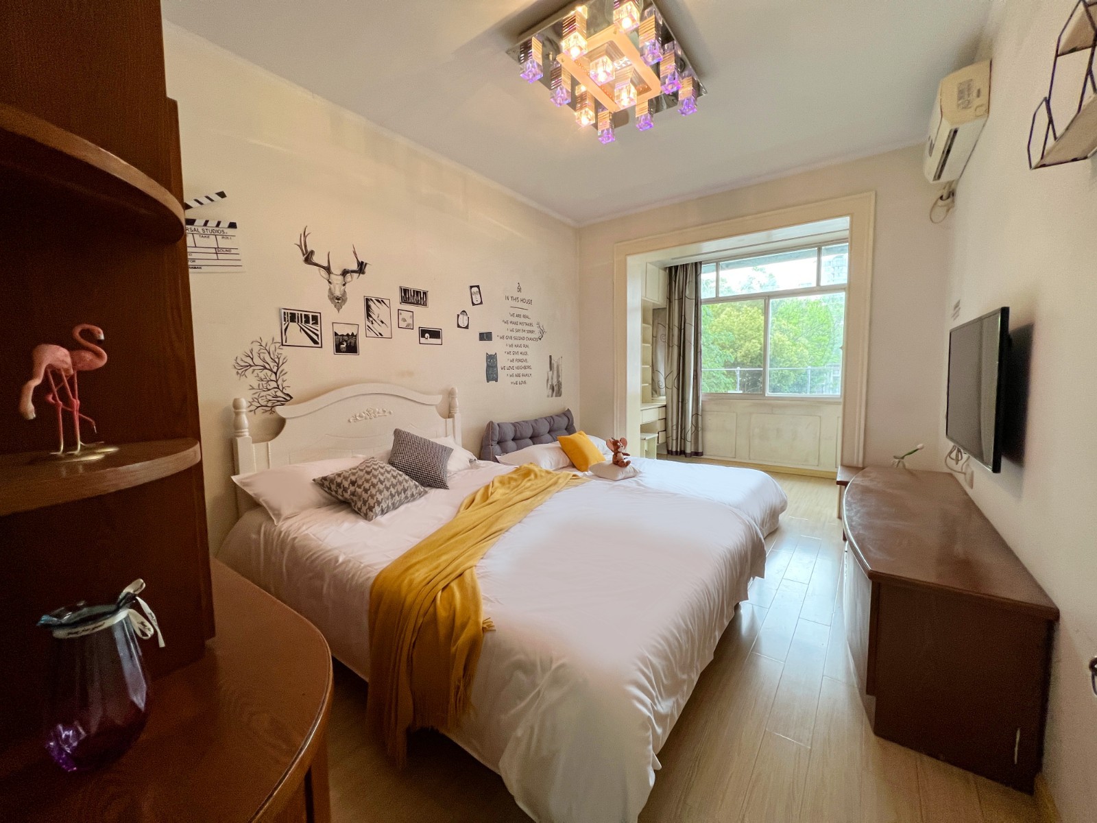 【泠泠】近西湖/西湖商圈/3号线地铁/武林门/大投影