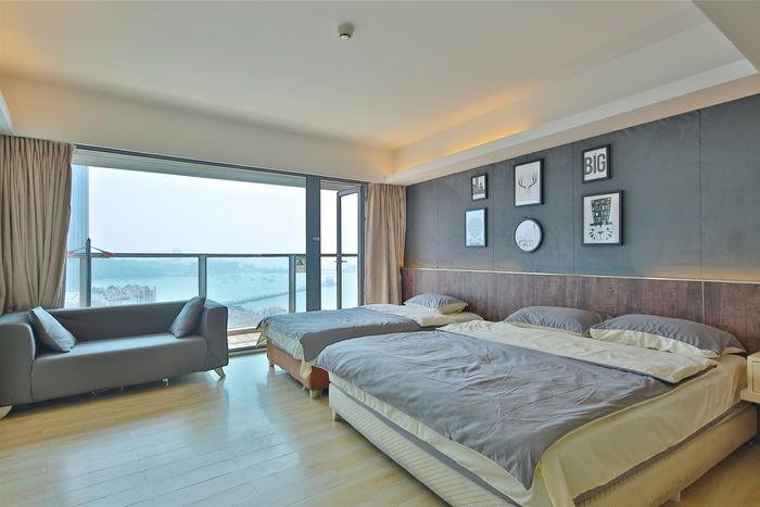 毗邻栈桥风景区 精品小屋大床房