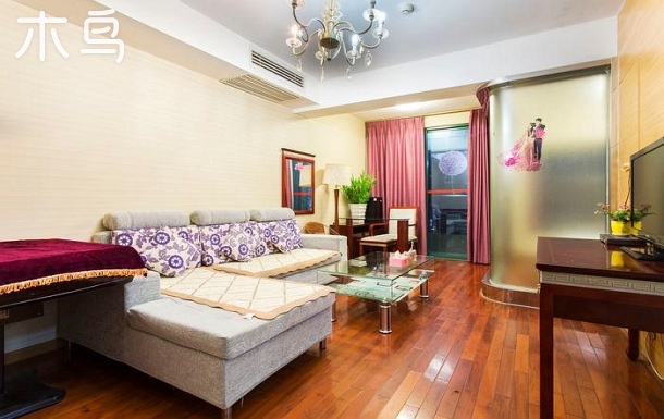 东门 茂业商场附近 精品两室一厅