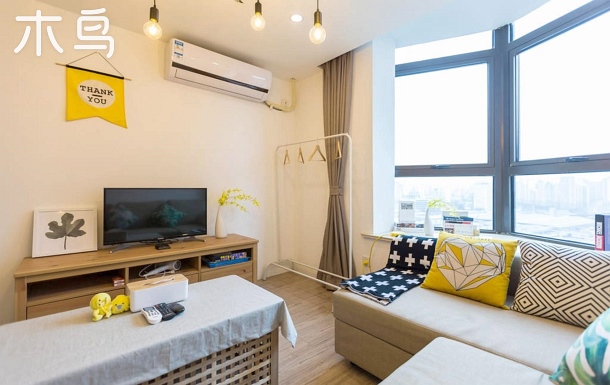 【150平电梯双卫房】近地铁/近人民广场/南京路步行街/外滩/陆家嘴/豫园