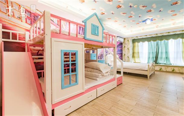 [静栖]免费车送长隆景区一可住6人亲子滑梯房三床房一居室 