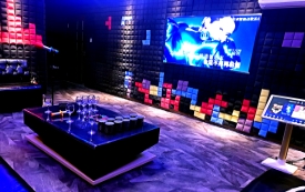 【杭州万松岭中河高架匝道下停车场(出口)附近