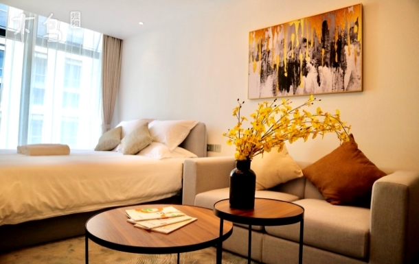 火车东站 地铁1号线4号线一居室