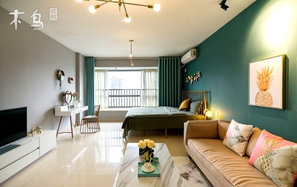 【淳舍·风之旅人】 现代轻奢风格大床房  三分钟步行到观音桥商圈/近解放碑