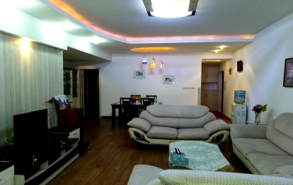 【重庆齐祥灯饰批发市场A区(东门)附近短租房